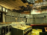 играть Abandoned Power Plant Escape