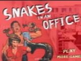 играть Snakes in an office