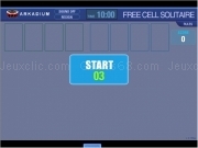 Free cell solitaire